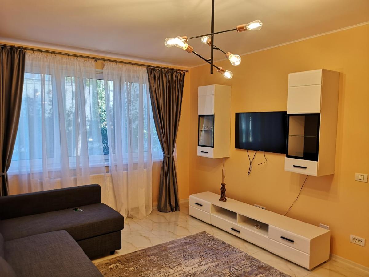 Tomis II Apartment Constanta Bagian luar foto