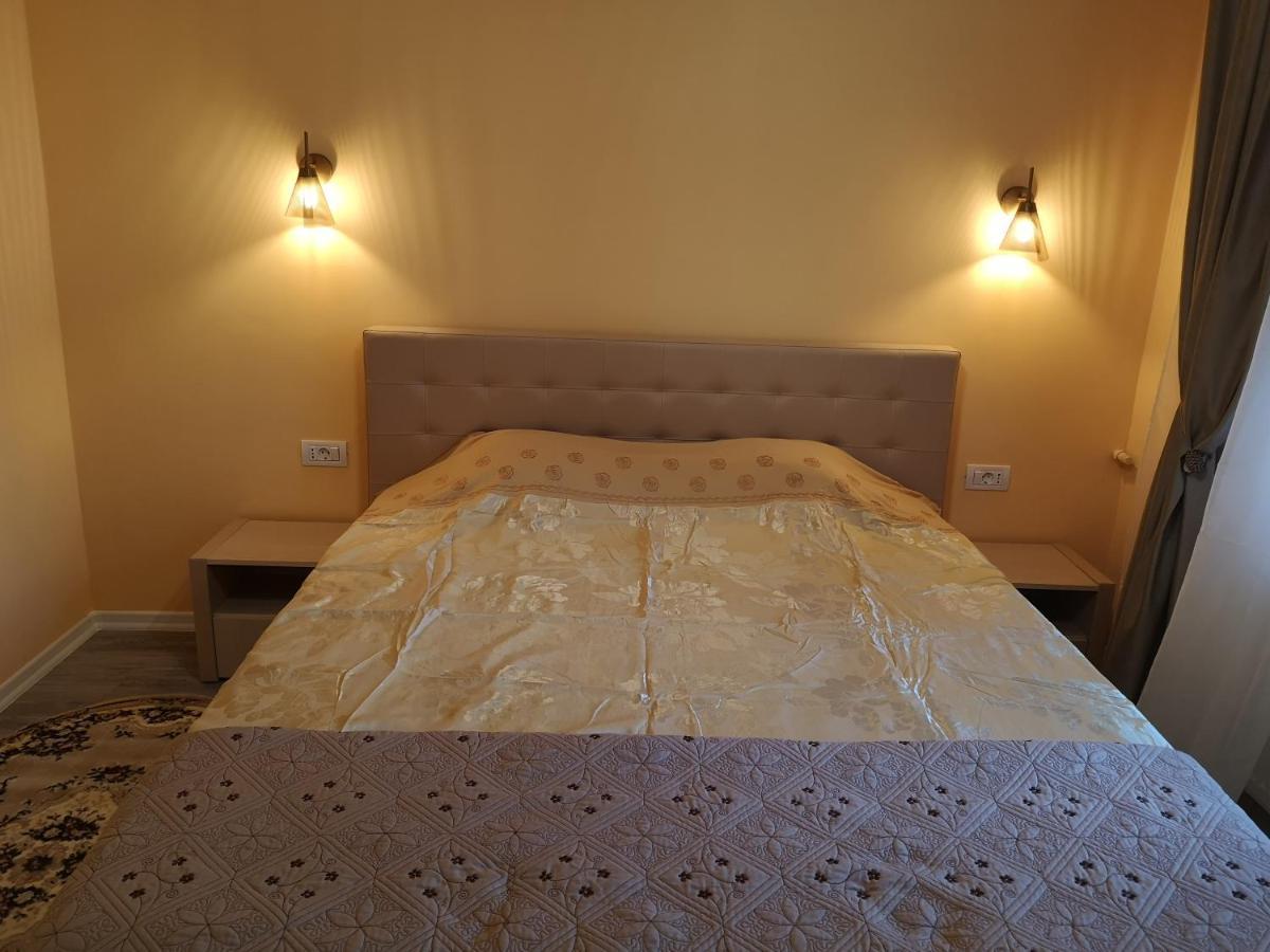 Tomis II Apartment Constanta Bagian luar foto