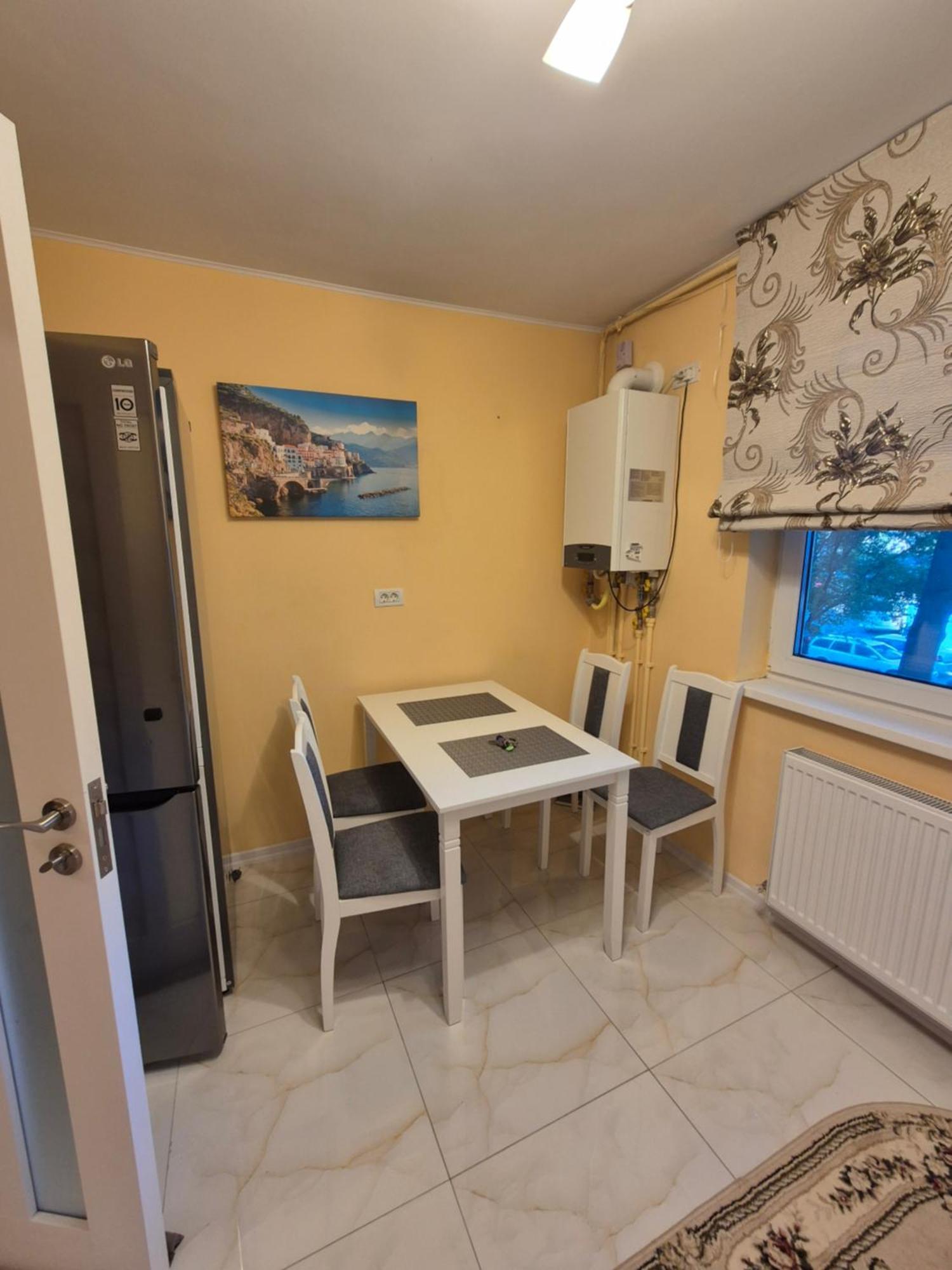 Tomis II Apartment Constanta Bagian luar foto